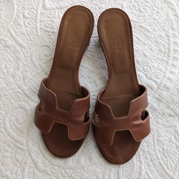 Hermes Oasis Sandals - Picture 4 of 14